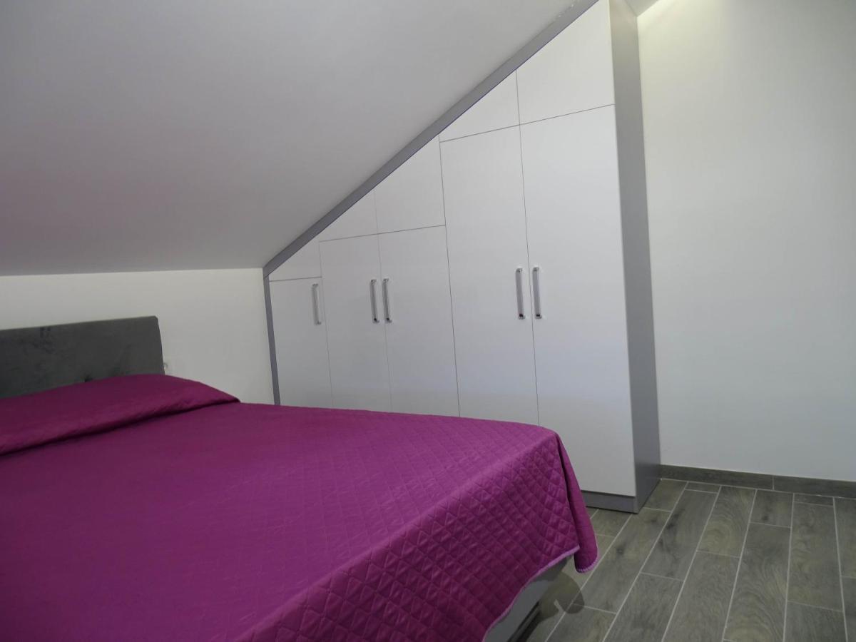 Apartment Drazena Trogir Exterior photo