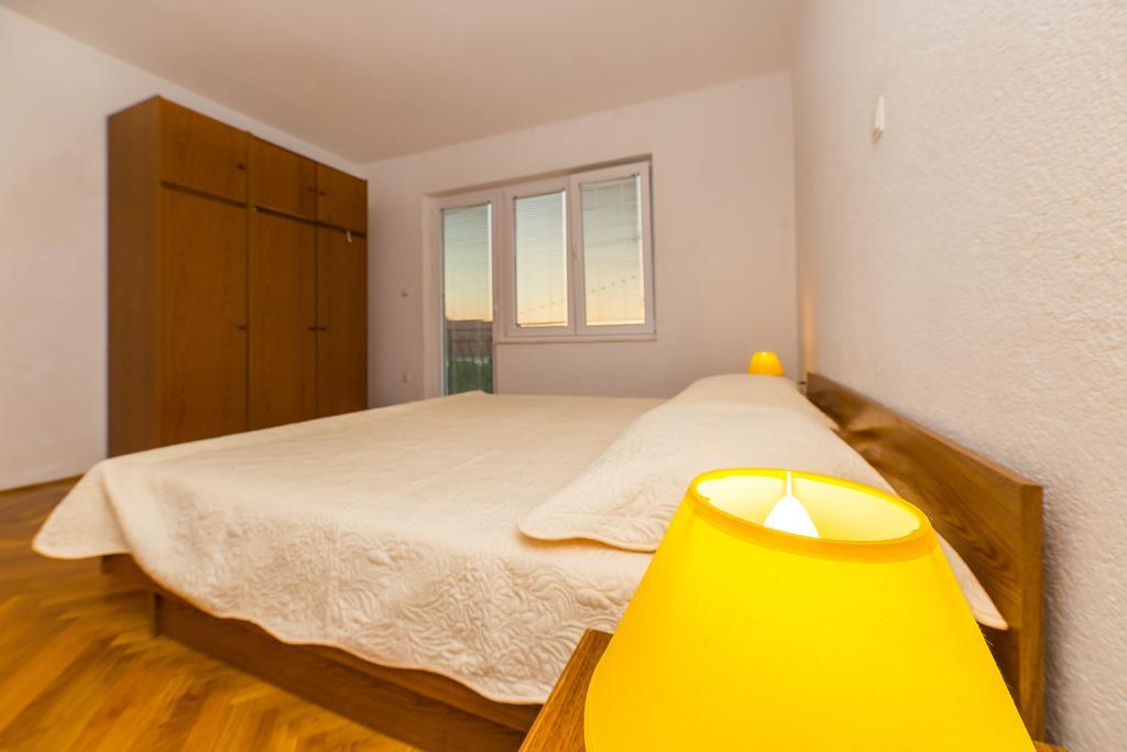 Apartment Drazena Trogir Exterior photo